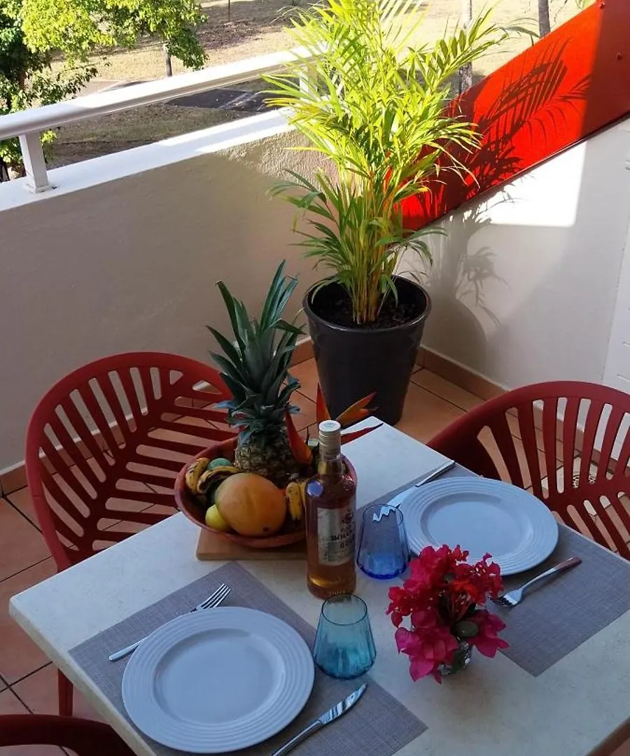 Studio Ti Kaz An Nou - Vue Mer - Acces Piscine ساينت آن